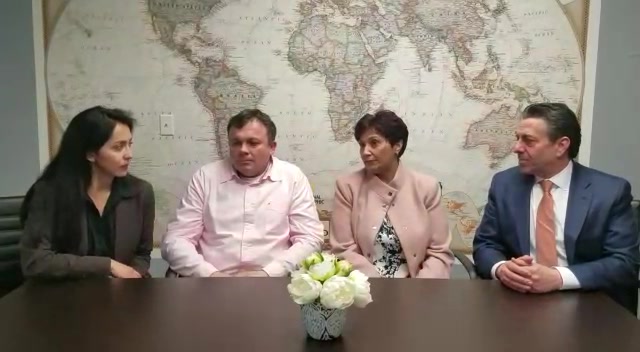 De una orden de deportación a recibir asilo. Escucha la increíble historia de este hombre.