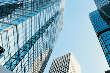 Hoy sintonice nuestro programa Inmigración Ahora con la abogada Claudia Bernal e...